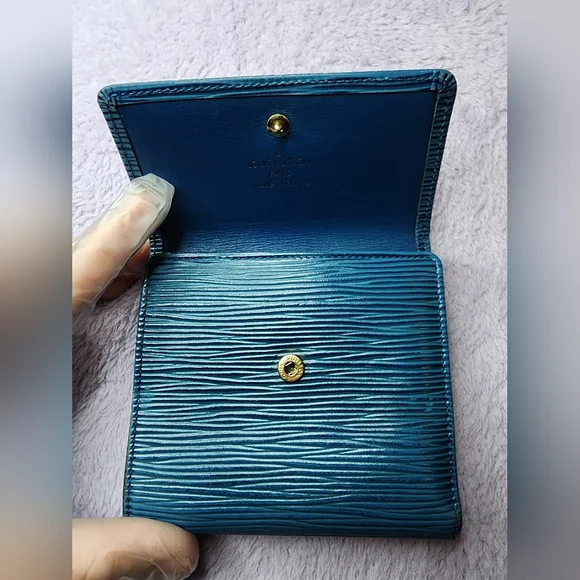 AUTHENTIC LOUIS VUITTON VINTAGE BLUE EPI LEATHER PORTE MONNAIE BILLETS WALLET - Picture 11 of 16